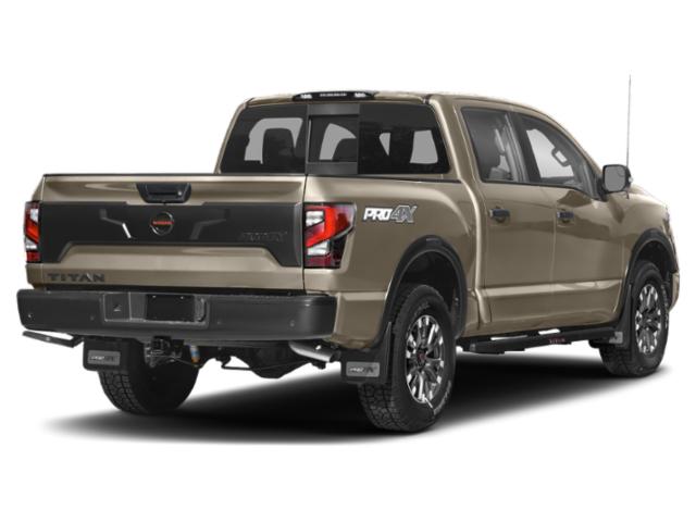 2022 Nissan Titan PRO-4X photo 2