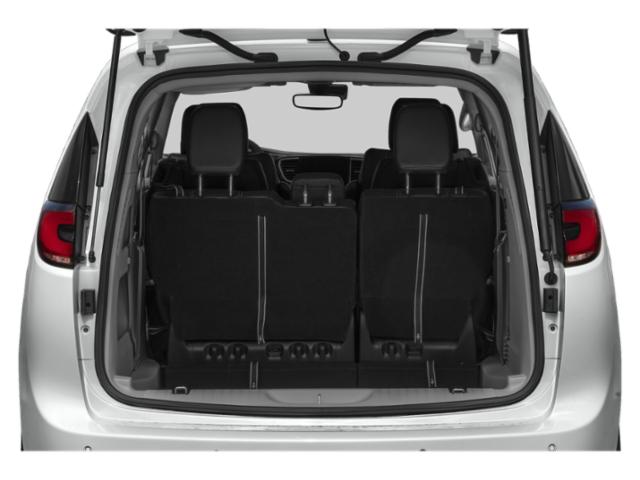 2023 Chrysler Pacifica Touring L photo 21