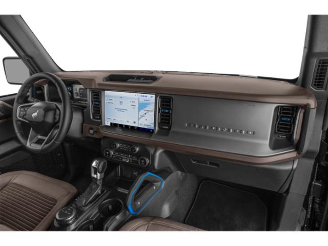 2022 Ford Bronco Outer Banks photo 14