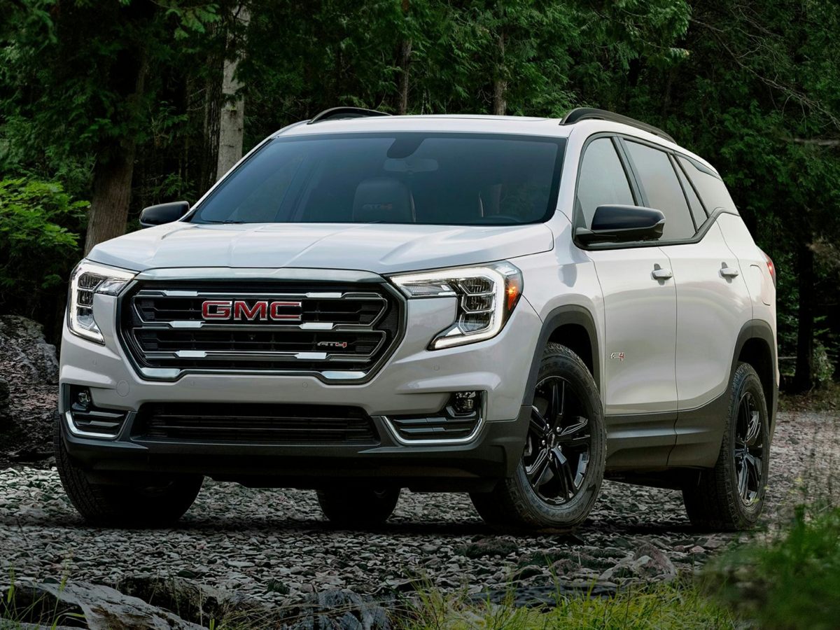 2024 GMC Terrain SLE's photo