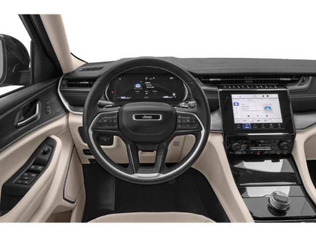 2023 Jeep Grand Cherokee Limited photo 7