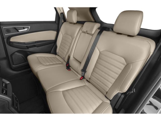 2023 Ford Edge SEL photo 9