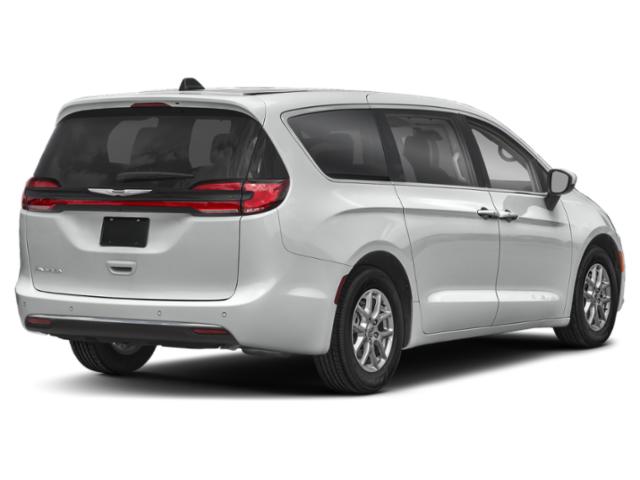 2023 Chrysler Pacifica Touring L photo 12