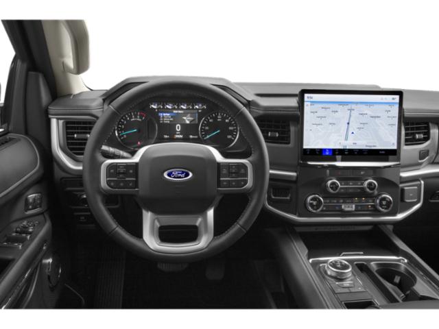 2024 Ford Expedition XLT photo 32
