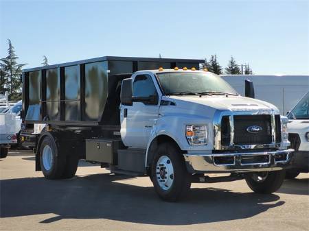 2024 Ford F-650SD Base