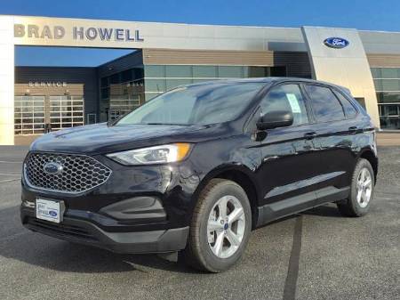 2023 Ford Edge SE