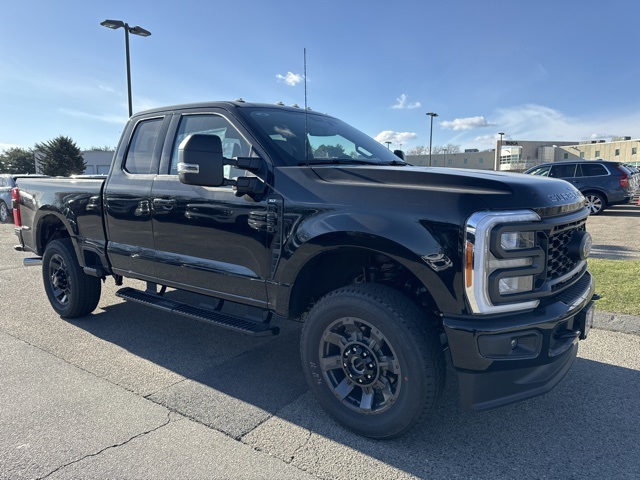 2023 Ford F-250SD XLT