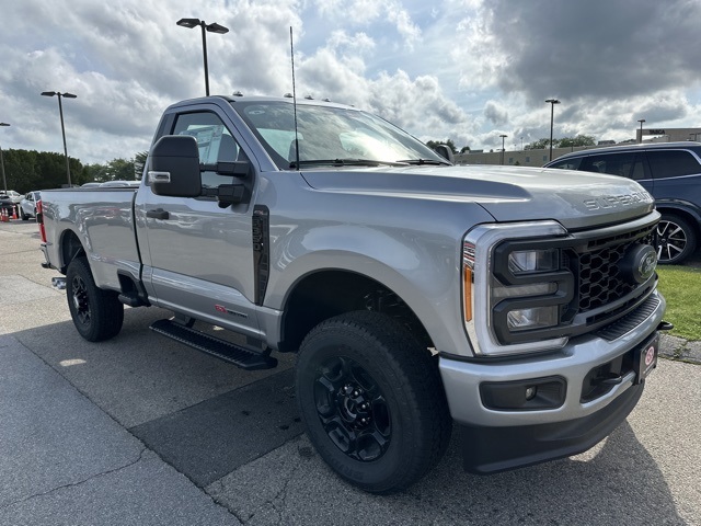 2023 Ford F-350SD XL