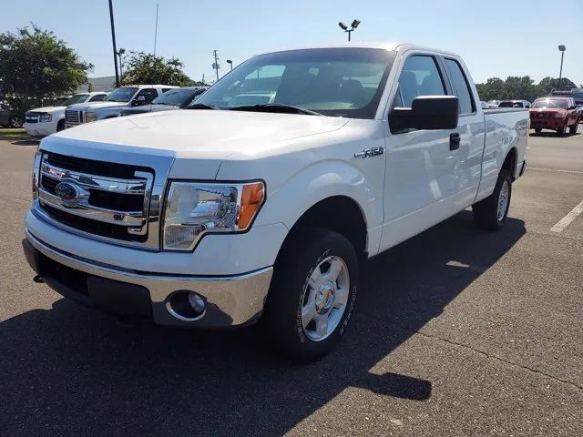 2013 Ford F-150 XL photo 24