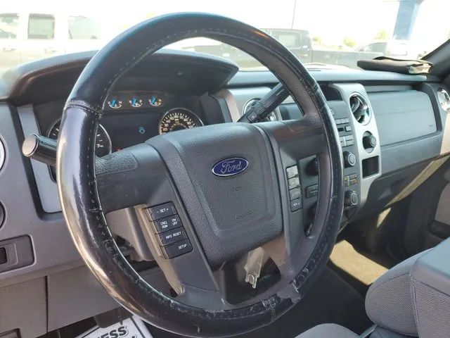 2013 Ford F-150 XL photo 14