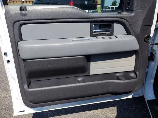 2013 Ford F-150 XL photo 15
