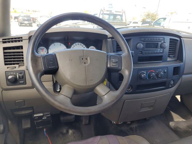 2006 Dodge Ram 3500 ST photo 9
