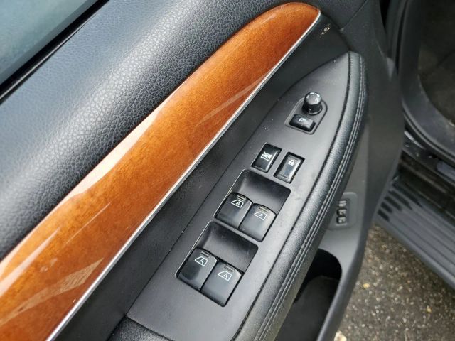 2009 Infiniti QX56 photo 12