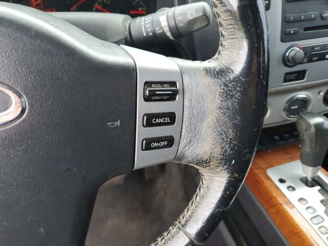 2009 Infiniti QX56 photo 15