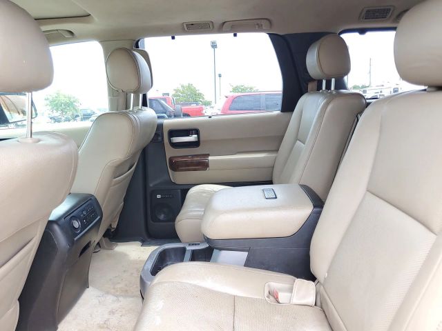 2008 Toyota Sequoia Platinum photo 13