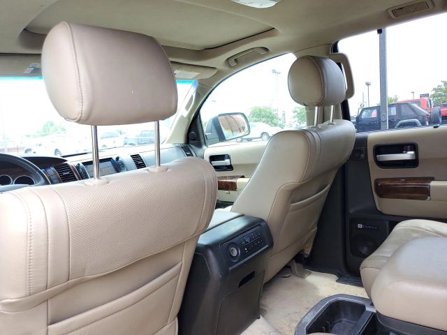 2008 Toyota Sequoia Platinum photo 14