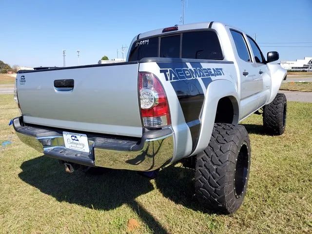 2011 Toyota Tacoma PreRunner photo 4