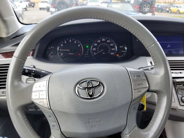 2008 Toyota Avalon XL photo 18