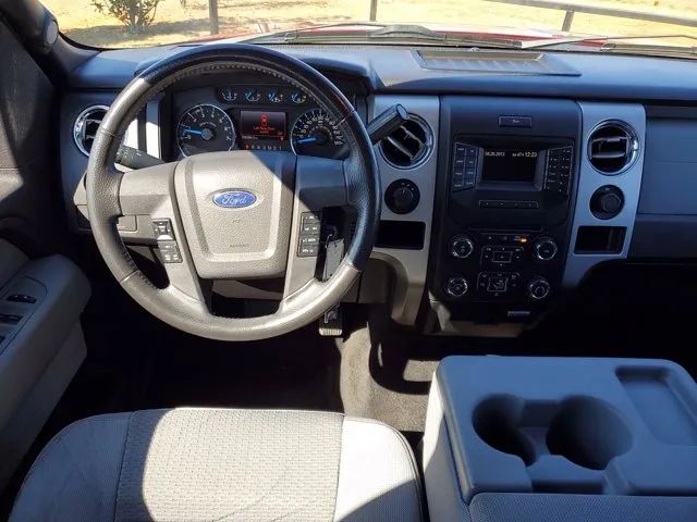 2013 Ford F-150 XL photo 8