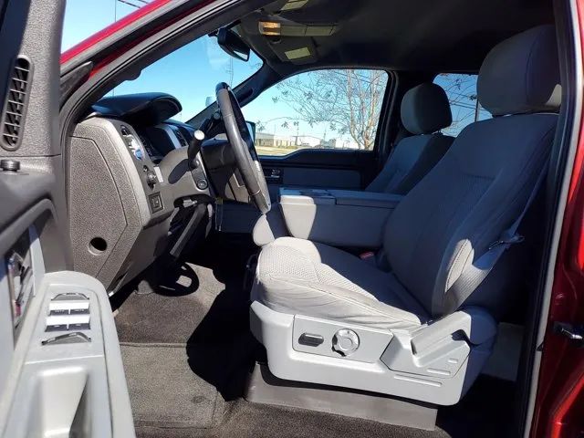 2013 Ford F-150 XL photo 12
