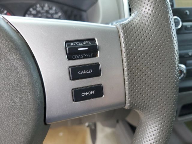 2016 Nissan Frontier S photo 16