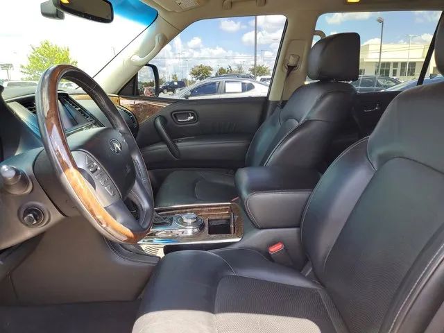 2015 Infiniti QX80 photo 16