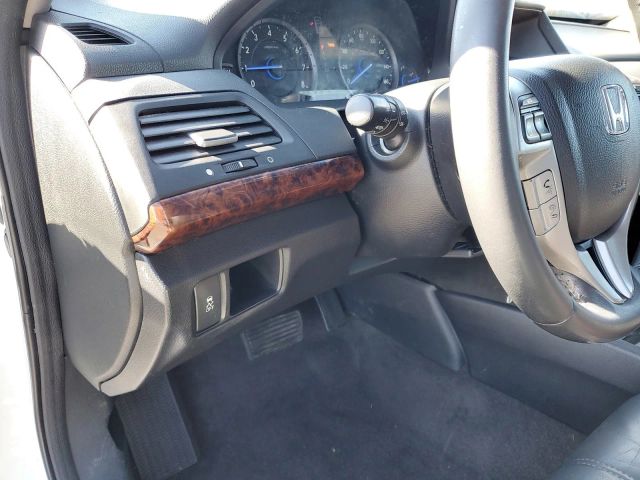 2011 Honda Crosstour EX-L photo 14