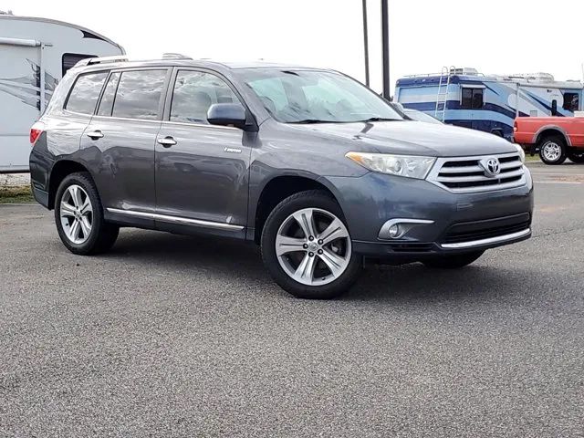 2013 Toyota Highlander Limited photo 24