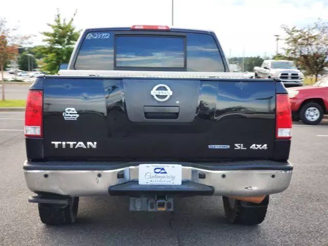 2012 Nissan Titan SL photo 5