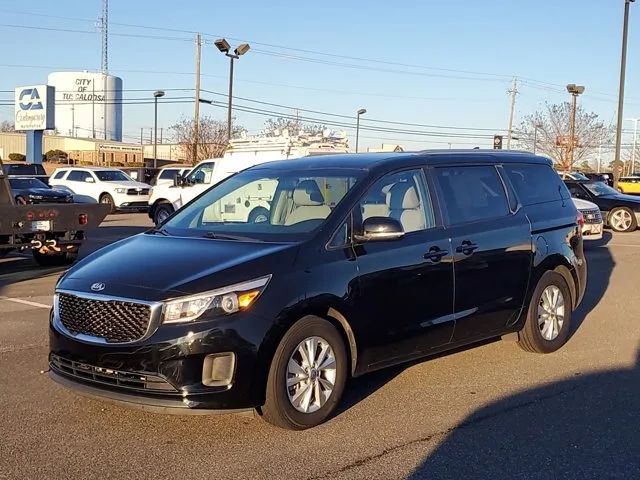 2016 Kia Sedona LX photo 24