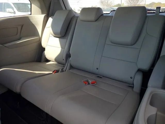 2012 Honda Odyssey EX-L photo 9