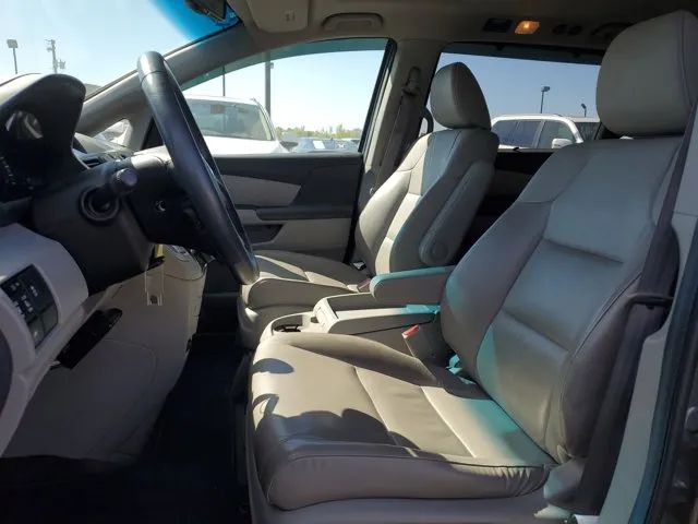 2012 Honda Odyssey EX-L photo 13