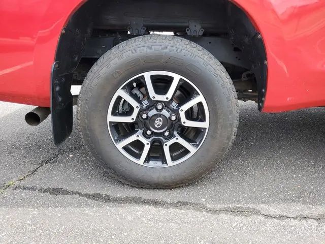 2012 Toyota Tundra SR5 photo 8