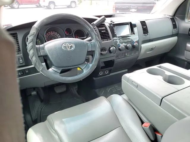 2012 Toyota Tundra SR5 photo 12