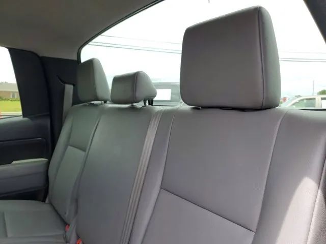 2012 Toyota Tundra SR5 photo 13