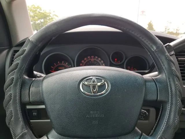 2012 Toyota Tundra SR5 photo 22