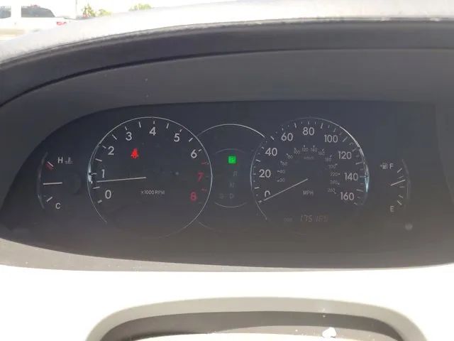2009 Toyota Avalon Limited photo 20
