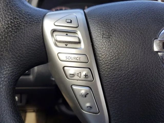 2017 Nissan Sentra S photo 19