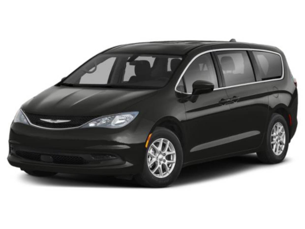 2023 Chrysler Voyager's photo
