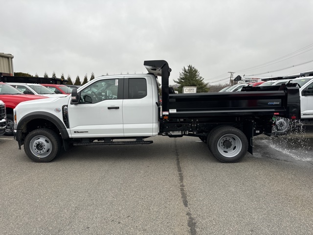 2024 Ford F-550SD