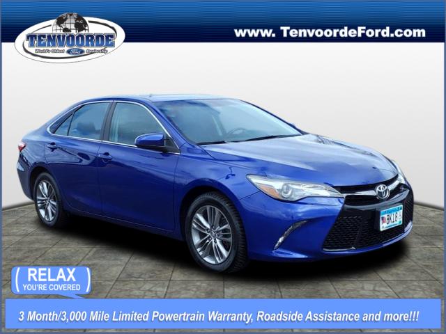 Used 2015 Toyota Camry SE with VIN 4T1BF1FK6FU939771 for sale in Saint Cloud, Minnesota