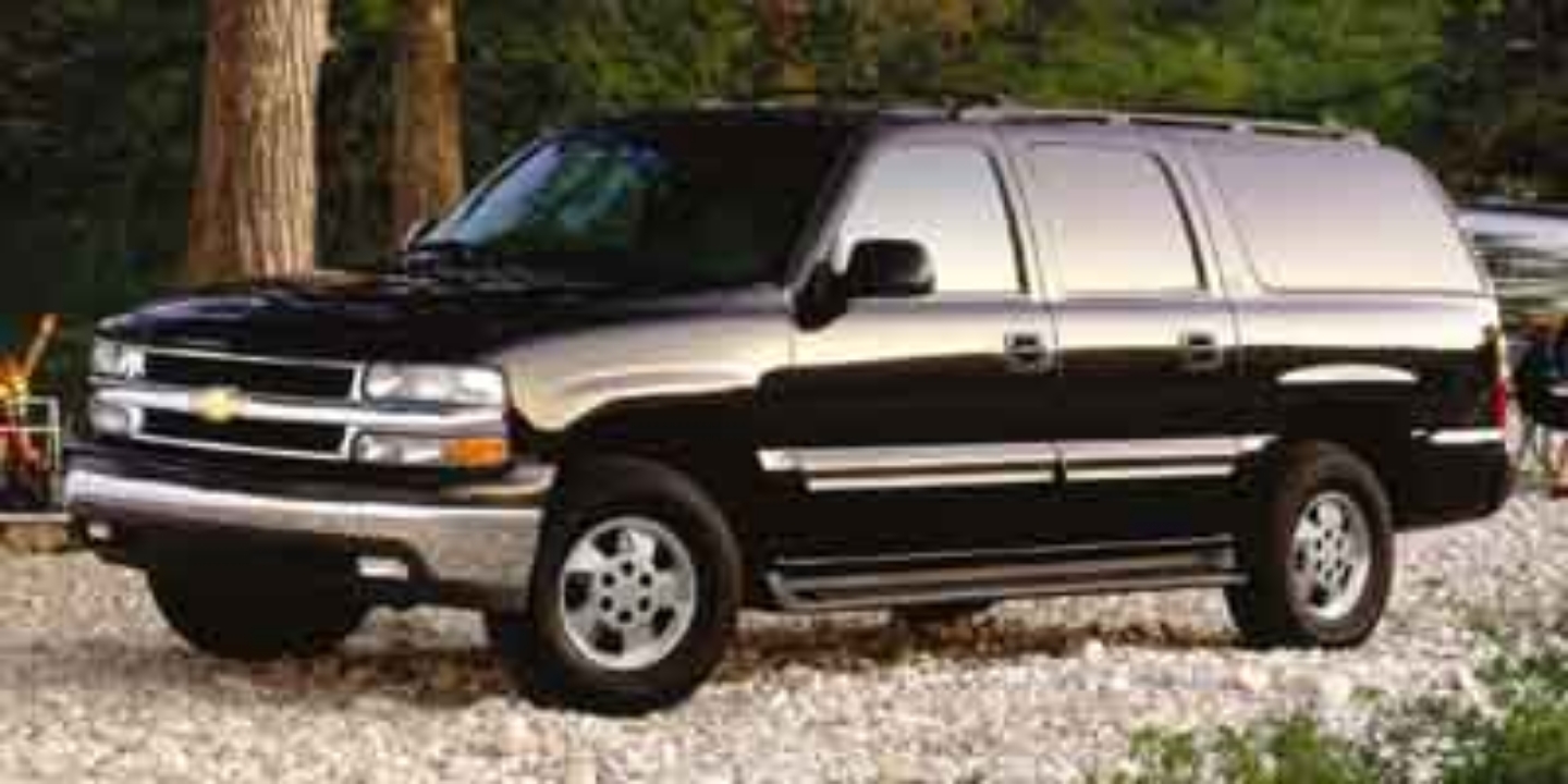 2003 Chevrolet Suburban LS's photo