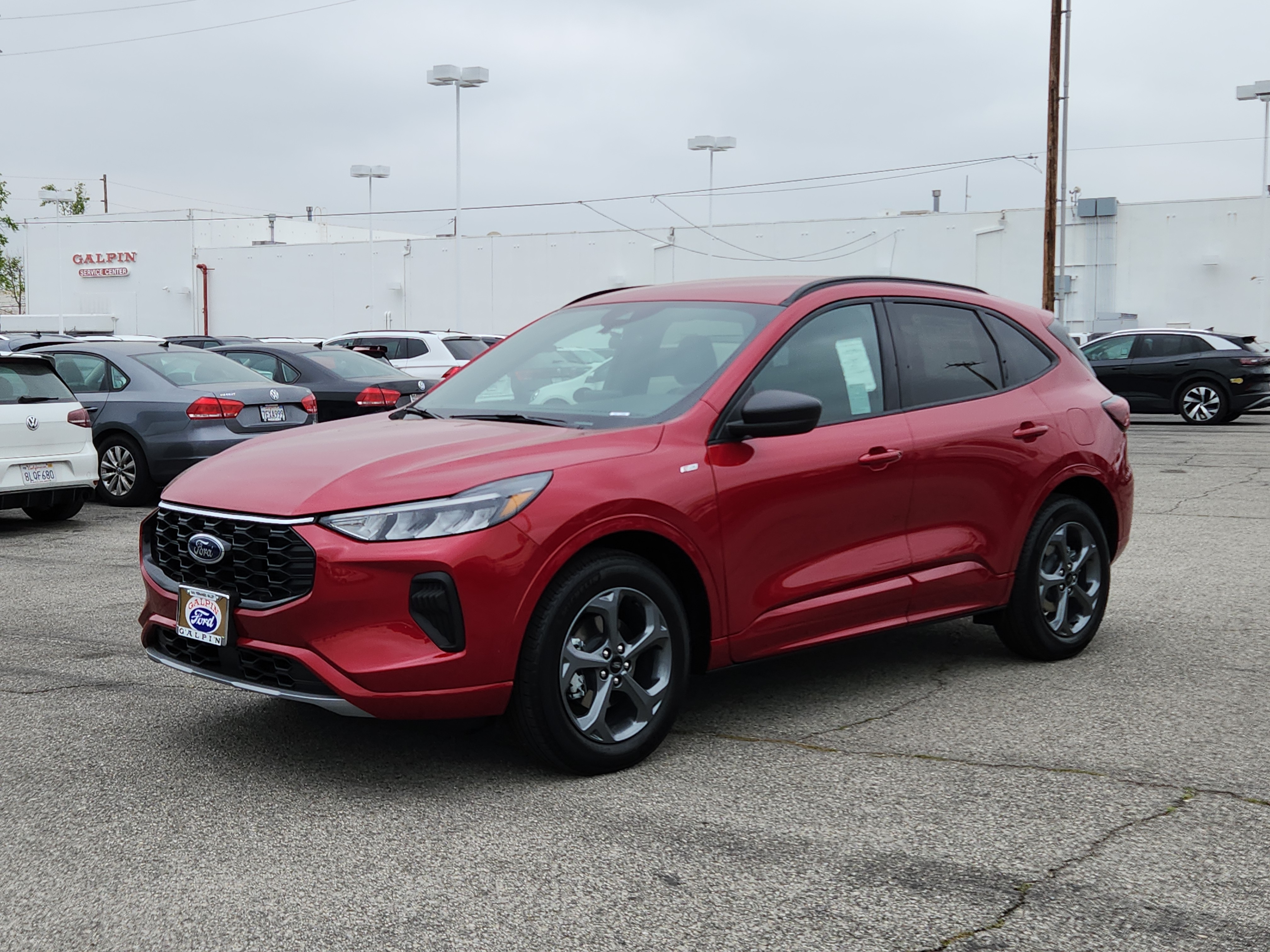 New 2024 Ford Escape Hybrid ST Line