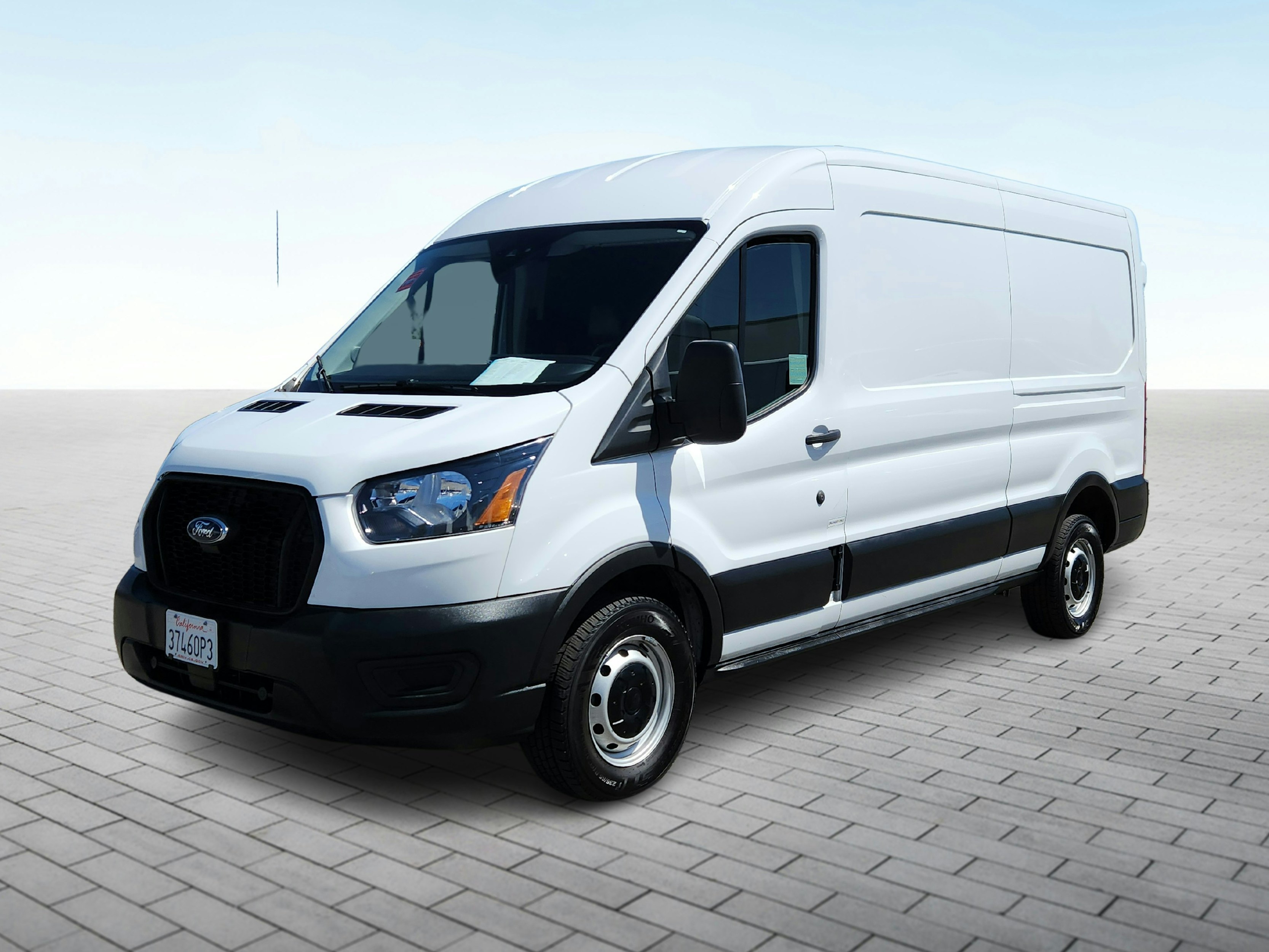 2023 Ford Transit-250 Cargo Van Medium Roof
