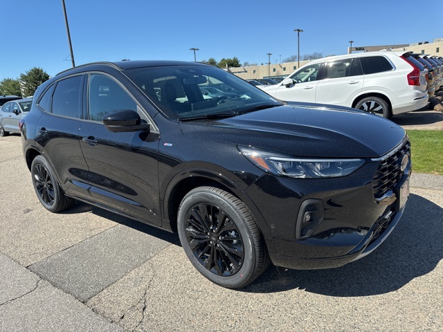 2024 Ford Escape ST-Line Elite