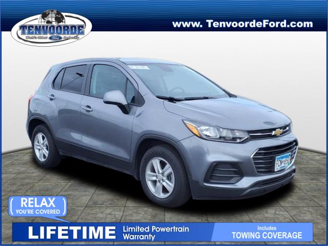 Used 2020 Chevrolet Trax LS with VIN 3GNCJKSB8LL327796 for sale in Saint Cloud, Minnesota