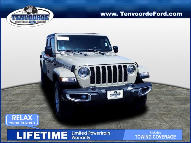 Used 2020 Jeep Gladiator Sport S with VIN 1C6HJTAG5LL207426 for sale in Saint Cloud, Minnesota