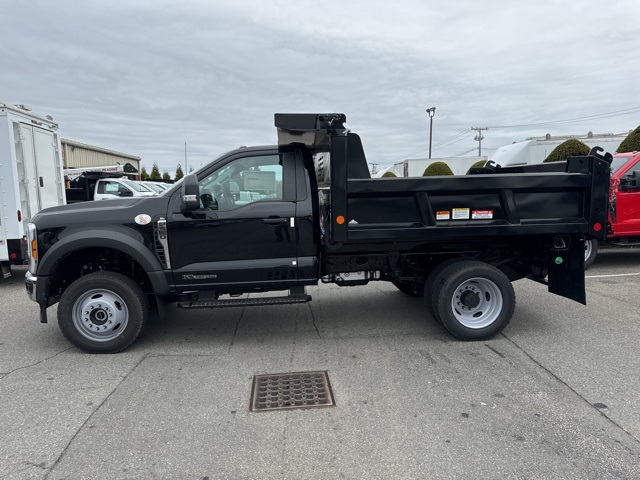 2024 Ford F-550SD XL