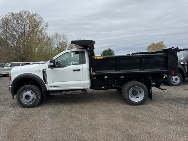 2024 Ford F-550SD XL