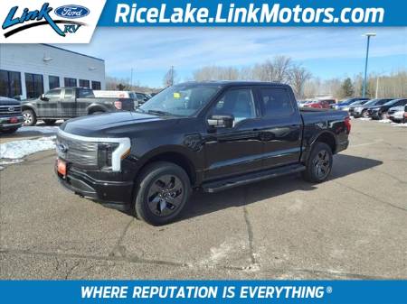 2023 Ford F-150 Lightning LARIAT